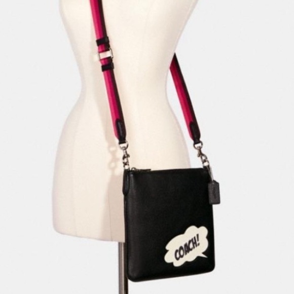 Authentic Coach Marvel Crossbody Comic Theme NWOT - Picture 2 of 13
